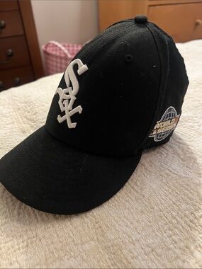 World Series Chicago White Sox New Era 2005 59FIFTY Fitted Hat Black Size 7 3/8
